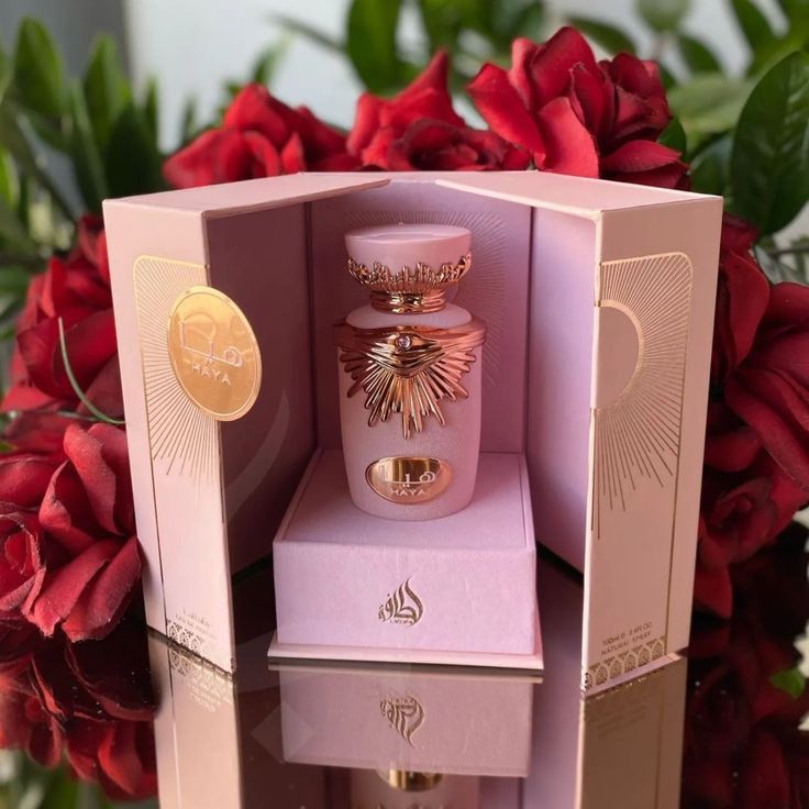 Lattafa Haya EDP 100 Ml Unisex- Inspirado en Flora by Gucci Gorgeous Gardenia