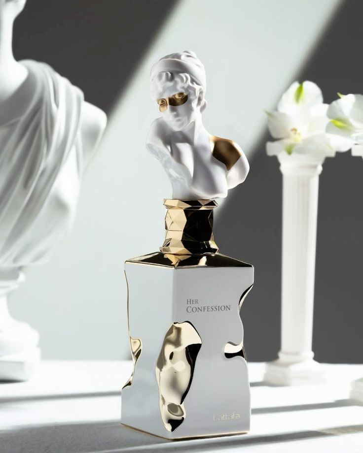 Her Confession Lattafa Edp 100ML Mujer- Inspirado En Blanche Bête Les Liquides Imaginaires
